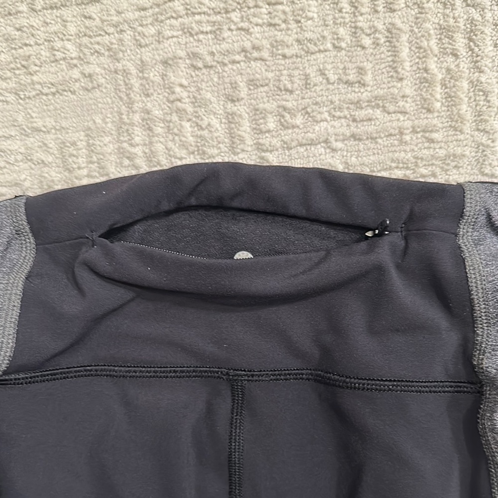 Lululemon Matching Set - Picture 5 of 6